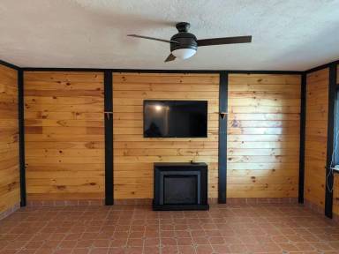 Main picture of 63 S Desoto St