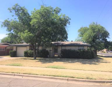 Main picture of 4802 43rd St