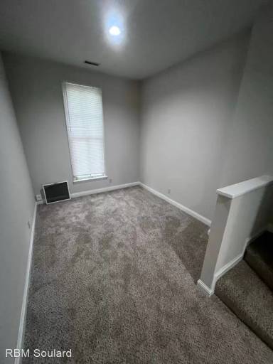 Main picture of 932 Russell Blvd