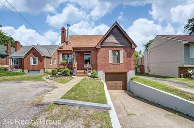 Main picture of 5554 Harrison Ave