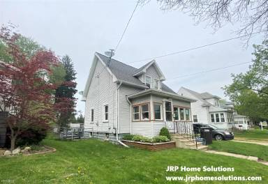 Main picture of 1318 Leroy St