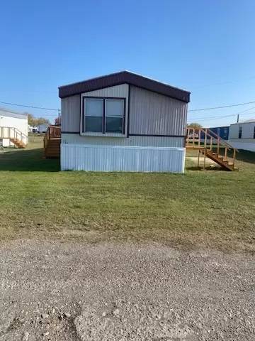 Main picture of 300 Christine Rd