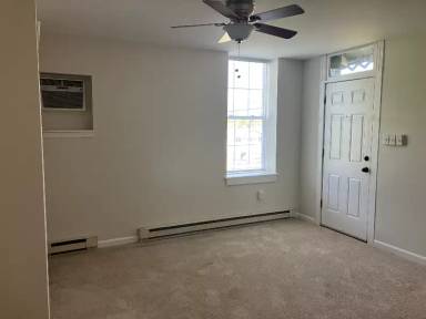 Main picture of 315 Gravel Pike