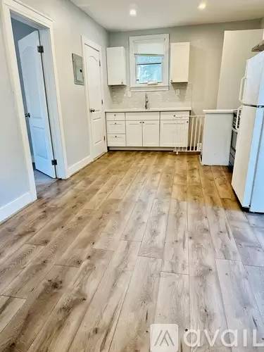 Main picture of 126 Vassar Ave