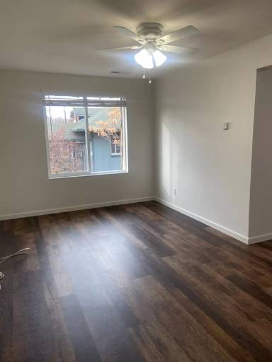 Main picture of 313 E 3rd Ave