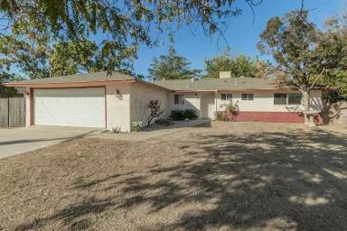 Main picture of 4053 N Hayes Ave