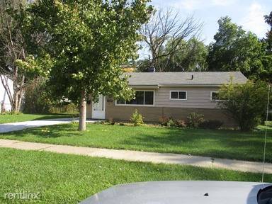 Main picture of 23620 Lauren Ave