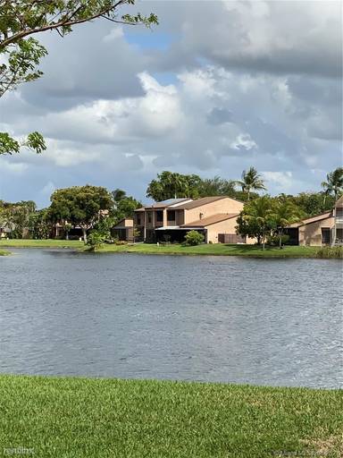 Main picture of 9783 Nob Hill Ct