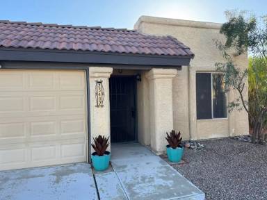 Main picture of 25407 S Pinewood Dr