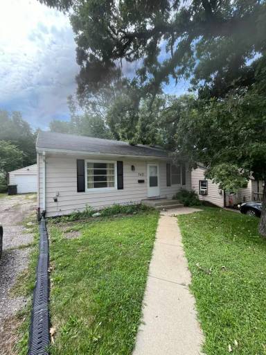 Main picture of 1427 9th Ave S