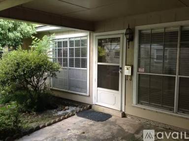 Main picture of 3759 Gramercy St