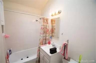 Main picture of 5166 Brockbank Pl