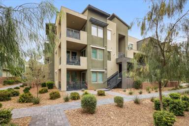 Main picture of 11231 Hidden Peak Ave