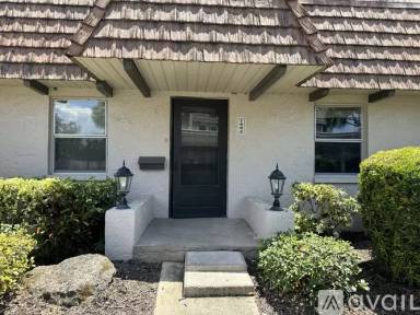 Main picture of 1602 Cordova Grn