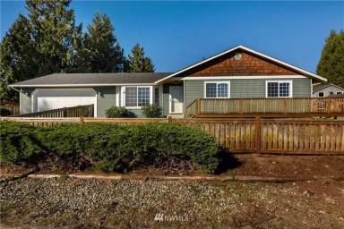 Main picture of 27 Cedar Loop Rd