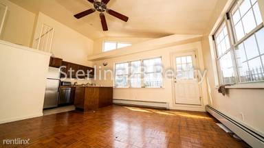 Main picture of 2566 12th St
