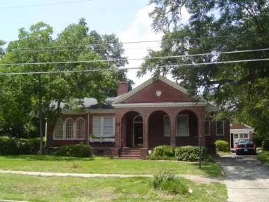 Main picture of 1261 Peacock Ave