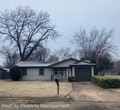 Main picture of 3500 Highland Ave