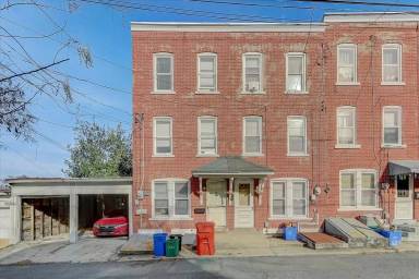 Main picture of 621 Parkhill St