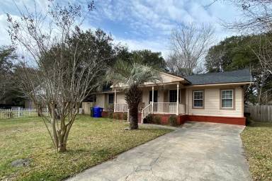 Main picture of 1520 Westway Dr