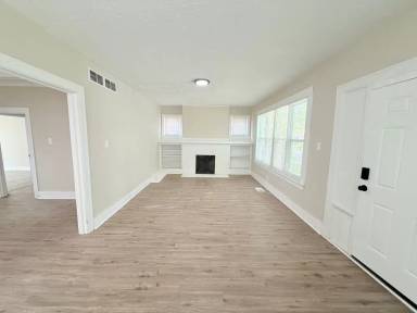 Main picture of 839 Algonquin St