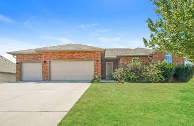 Main picture of 4673 Oneida Dr
