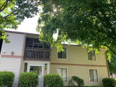 Main picture of 1742 N Hamilton St