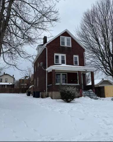 Main picture of 4228 Greensburg Pike