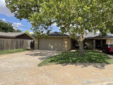 Main picture of 7001 Geneva Ave