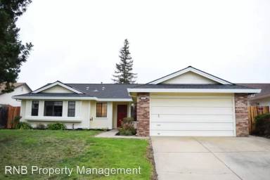 Main picture of 2267 Independence Way
