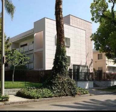 Main picture of 5711 Carlton Way