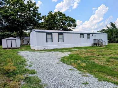 Main picture of 5405 Swepsonville Saxapahaw Rd