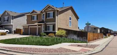 Main picture of 3694 Saguaro Cir