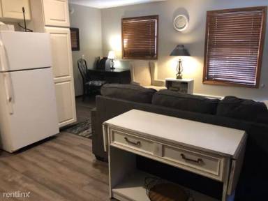 Main picture of 145 Fairway Pl