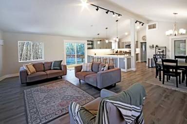 Main picture of 3287 N Church Rd