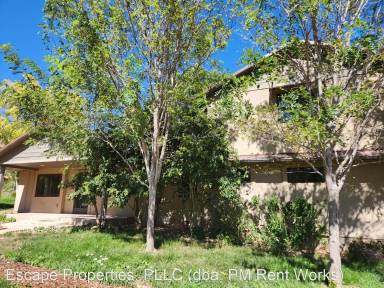 Main picture of 105 Evie Ln