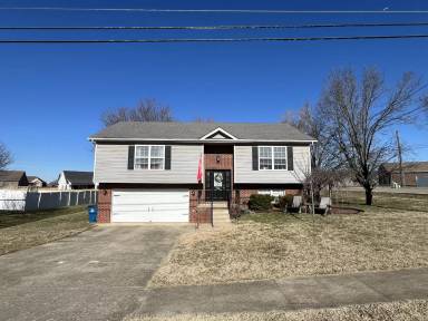 Main picture of 601 Princeton Dr