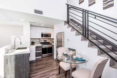Main picture of 5812 Virginia Ave