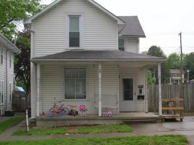Main picture of 402 E Wheeling St
