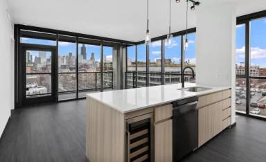 Main picture of 1401 W Randolph St