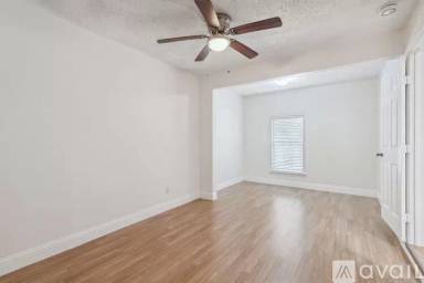 Main picture of 414 Echo Dr