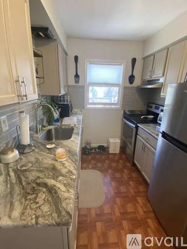 Main picture of 4 Grant St