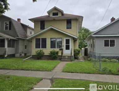 Main picture of 171 15th Ave