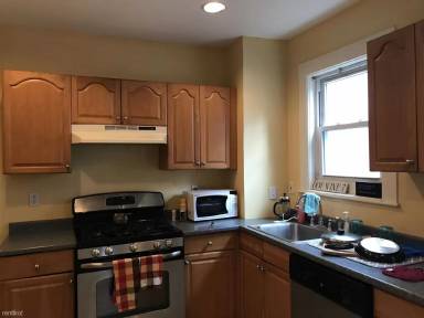 Main picture of 57 Bristol Rd