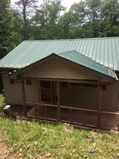 Main picture of 122 Sunset Dr
