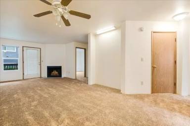 Main picture of Raleigh Court