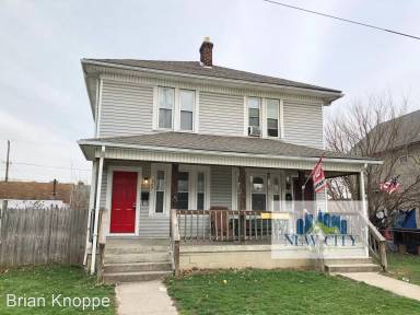 Main picture of 207 Brehl Ave