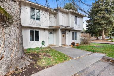Main picture of 1289 N 400 E