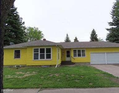 Main picture of 2609 6th Ave N