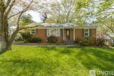 Main picture of 1310 Lamont Dr
